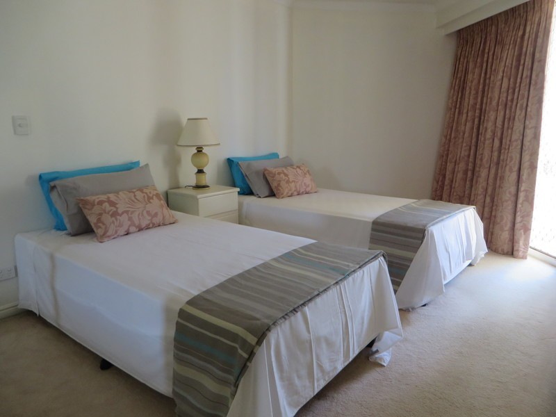 Moroccan/6 View Avenue, Surfers Paradise QLD 4217