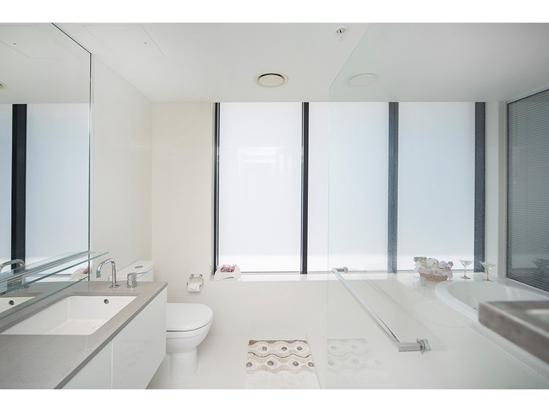 Circle on Cavil/9 Ferny Avenue, Surfers Paradise QLD 4217