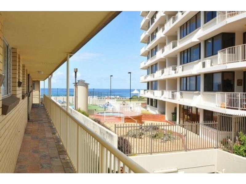 48 Old Burleigh Road, Surfers Paradise QLD 4217