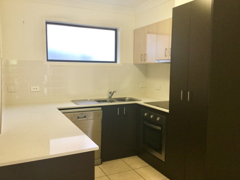 17 Damian Leeding Way, Upper Coomera QLD 4209