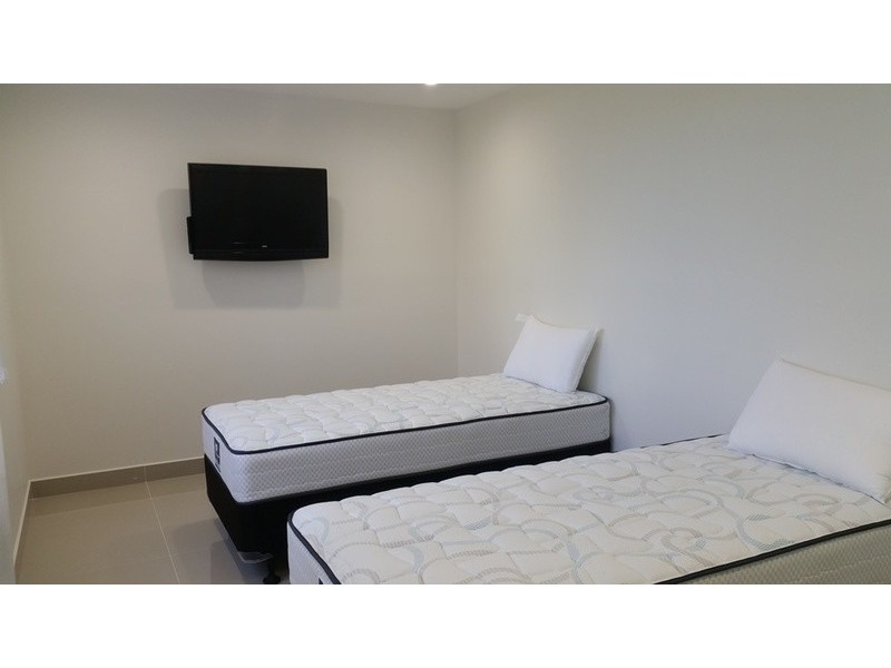 80/38 Enderley Avenue, Surfers Paradise QLD 4217