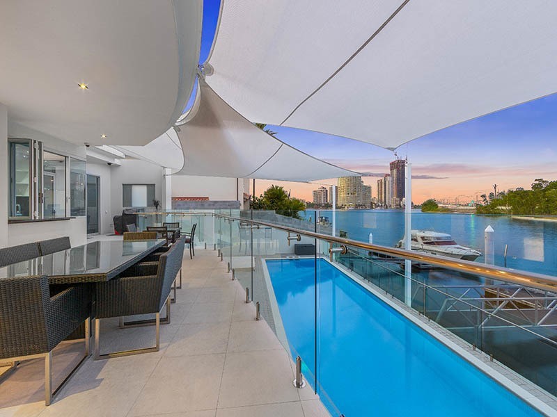67 Commodore Drive, Surfers Paradise QLD 4217