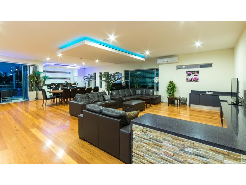 67 Commodore Drive, Surfers Paradise QLD 4217