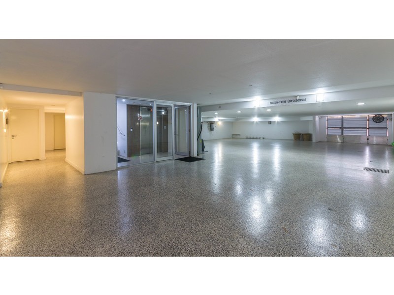 67 Commodore Drive, Surfers Paradise QLD 4217