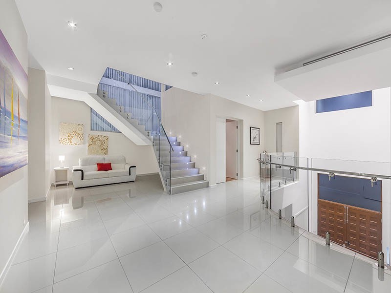 67 Commodore Drive, Surfers Paradise QLD 4217