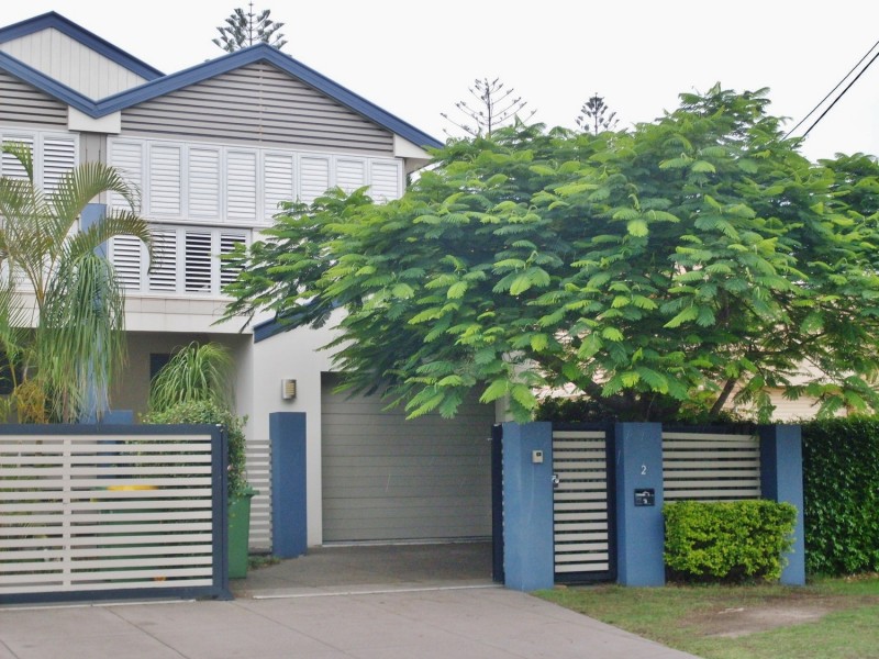 2/51 Dolphin Avenue, Mermaid Beach QLD 4218