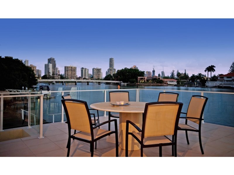 33 Paradise Island, Surfers Paradise QLD 4217