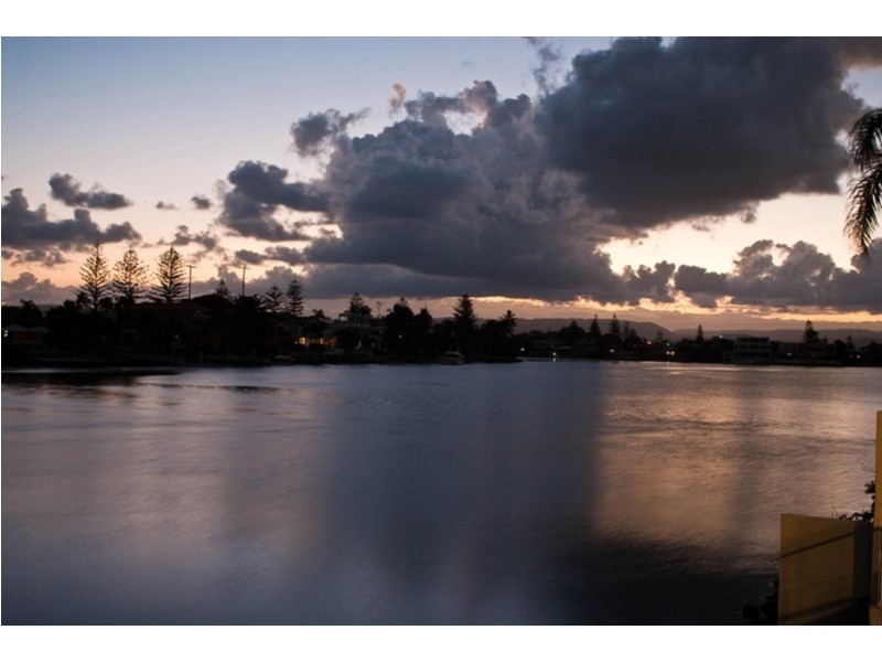 33 Paradise Island, Surfers Paradise QLD 4217