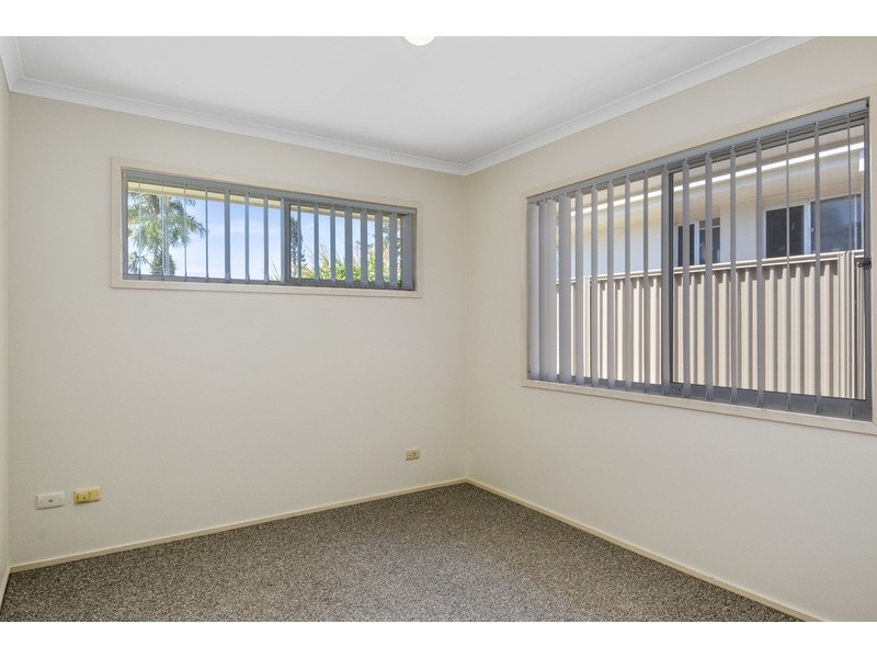 17 Allawah Street, Sorrento QLD 4217