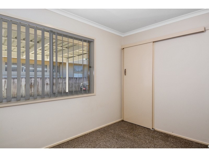 17 Allawah Street, Sorrento QLD 4217