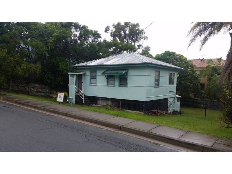 13 Gillian Lane, Southport QLD 4215