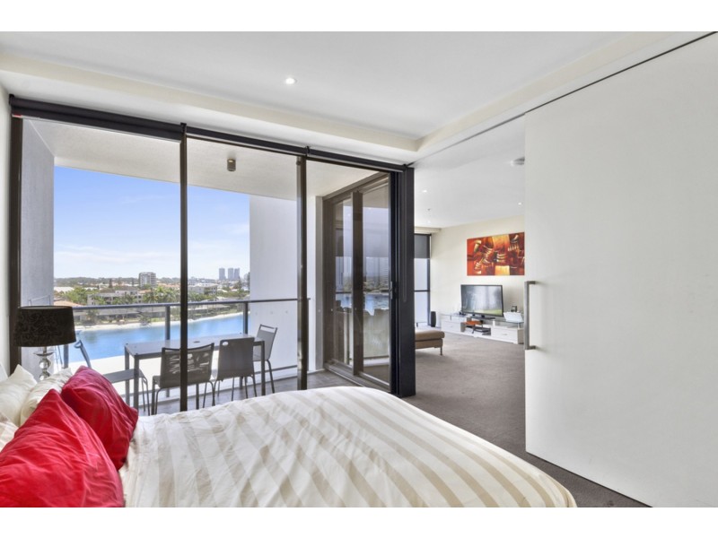 Avalon/4 Wahroonga Place, Surfers Paradise QLD 4217