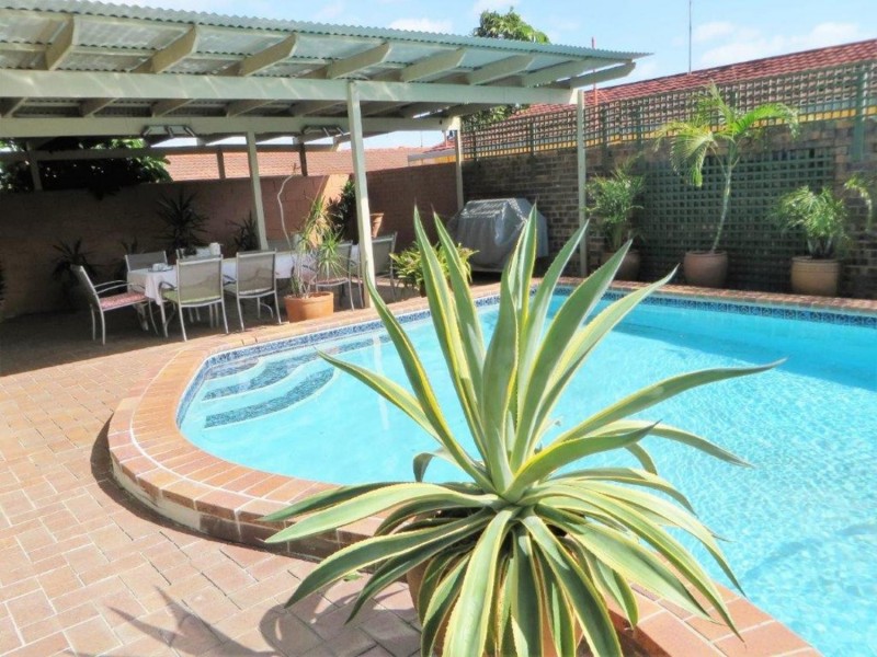 26 Lavinia Street, Southport QLD 4215