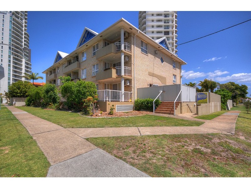 16/43 Cypress Avenue, Surfers Paradise QLD 4217