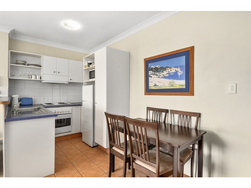 10-14 Purli Street, Surfers Paradise QLD 4217