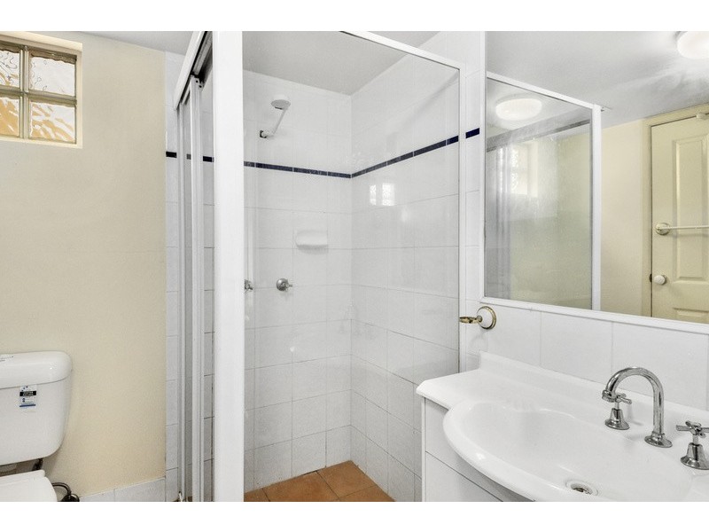 10-14 Purli Street, Surfers Paradise QLD 4217