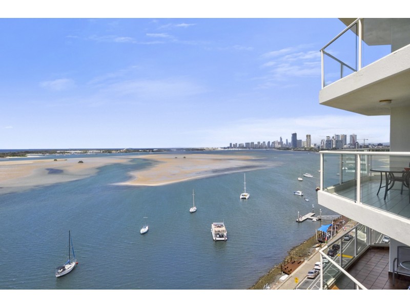 34/318 Marine Parade, Labrador QLD 4215