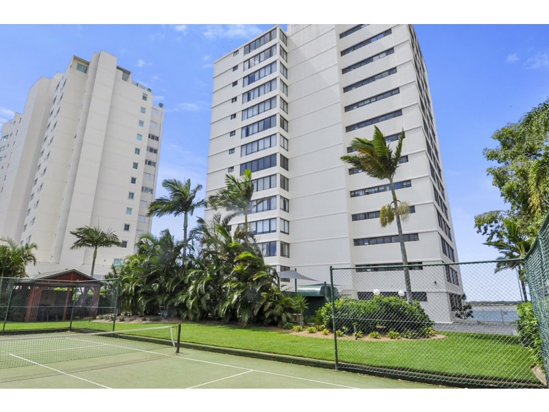 34/318 Marine Parade, Labrador QLD 4215