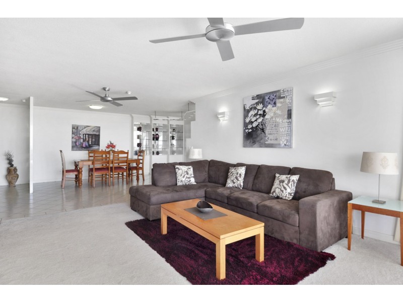 34/318 Marine Parade, Labrador QLD 4215