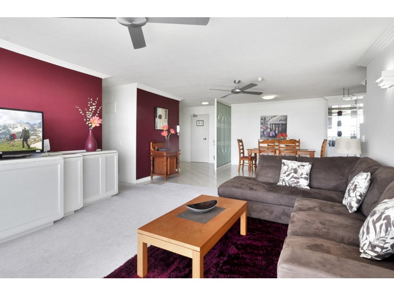 34/318 Marine Parade, Labrador QLD 4215