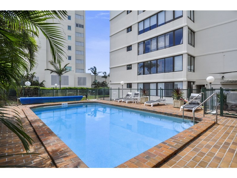 34/318 Marine Parade, Labrador QLD 4215