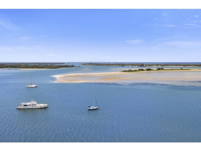 34/318 Marine Parade, Labrador QLD 4215