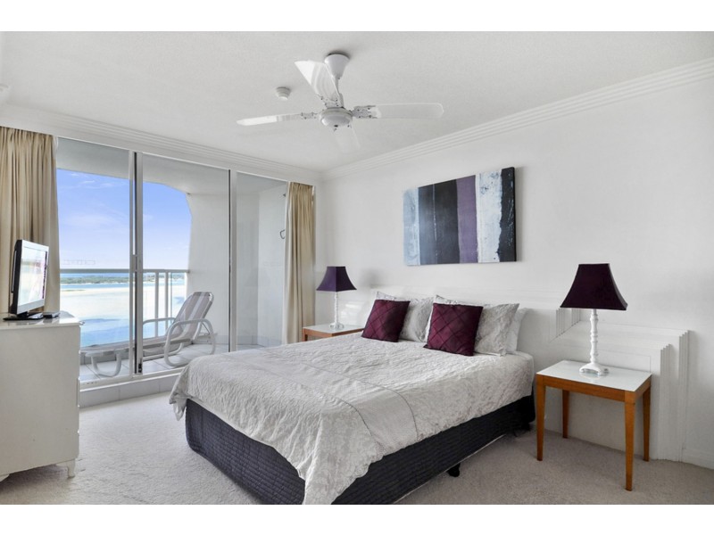 34/318 Marine Parade, Labrador QLD 4215