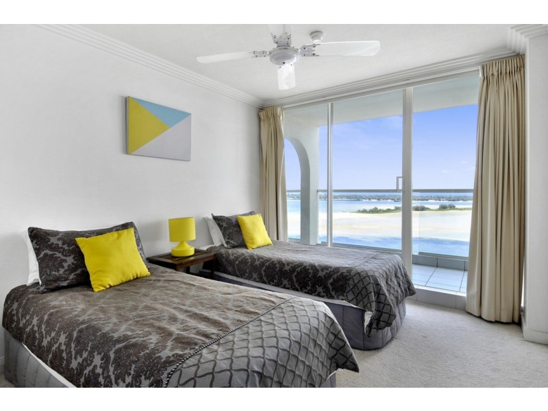 34/318 Marine Parade, Labrador QLD 4215