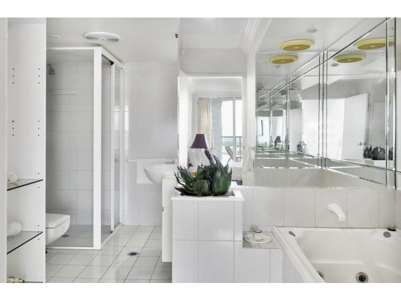 34/318 Marine Parade, Labrador QLD 4215