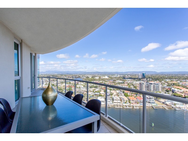 44 “Sentinel”/40 Riverview Parade, Surfers Paradise QLD 4217