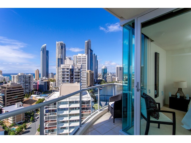 44 “Sentinel”/40 Riverview Parade, Surfers Paradise QLD 4217