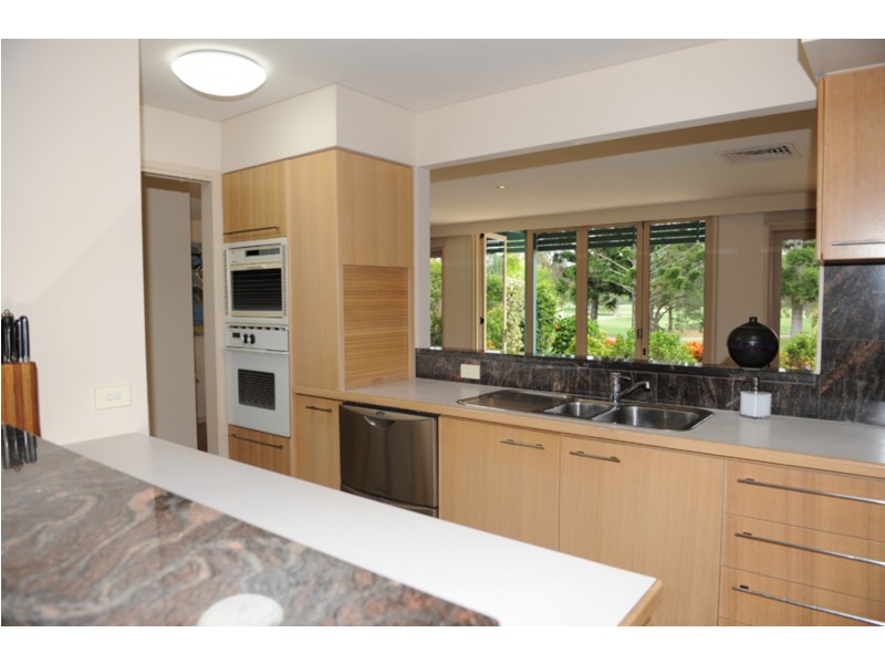 2114 ‘South Shields’/Royal Pines, Ross Street, Benowa QLD 4217