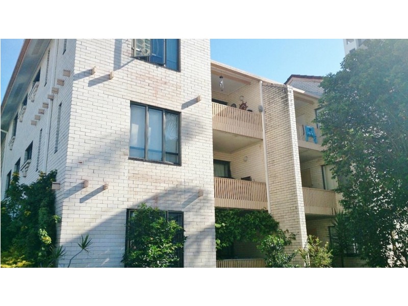 7/26 Palm Avenue, Surfers Paradise QLD 4217