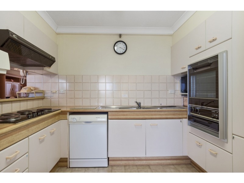 Peninsula/5 Clifford Street, Surfers Paradise QLD 4217