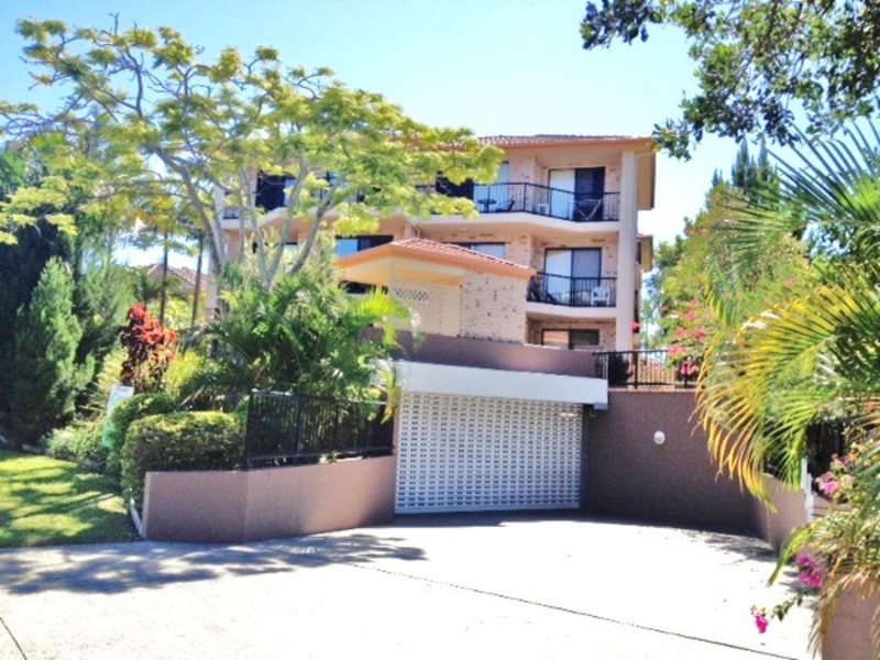 7/27 Chester Terrace, Southport QLD 4215