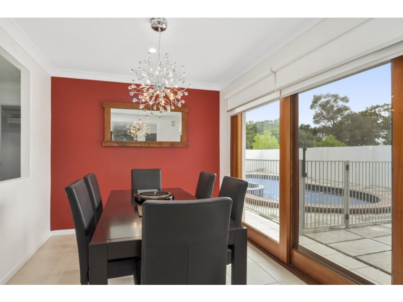 10 Boomerang Crescent, Sorrento QLD 4217