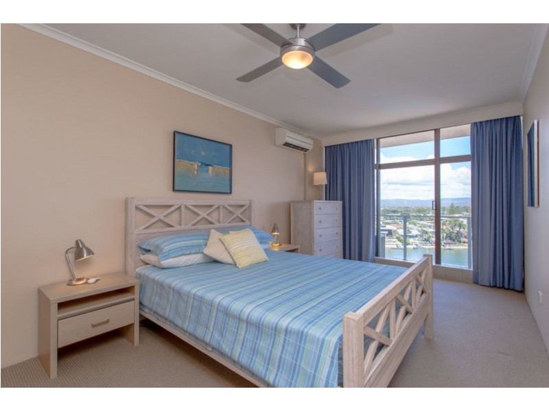33 Thornton Street, Surfers Paradise QLD 4217