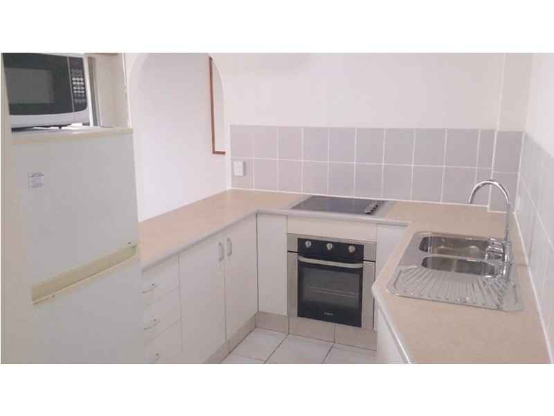 26 Aubrey Street, Surfers Paradise QLD 4217