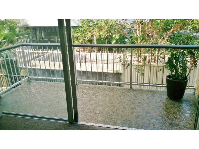 26 Aubrey Street, Surfers Paradise QLD 4217