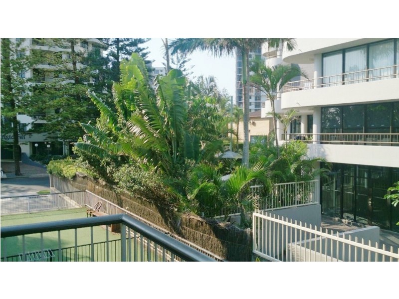 26 Aubrey Street, Surfers Paradise QLD 4217