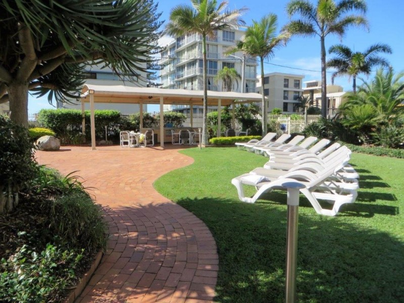 Surfers Beachside/10 Vista Street, Surfers Paradise QLD 4217