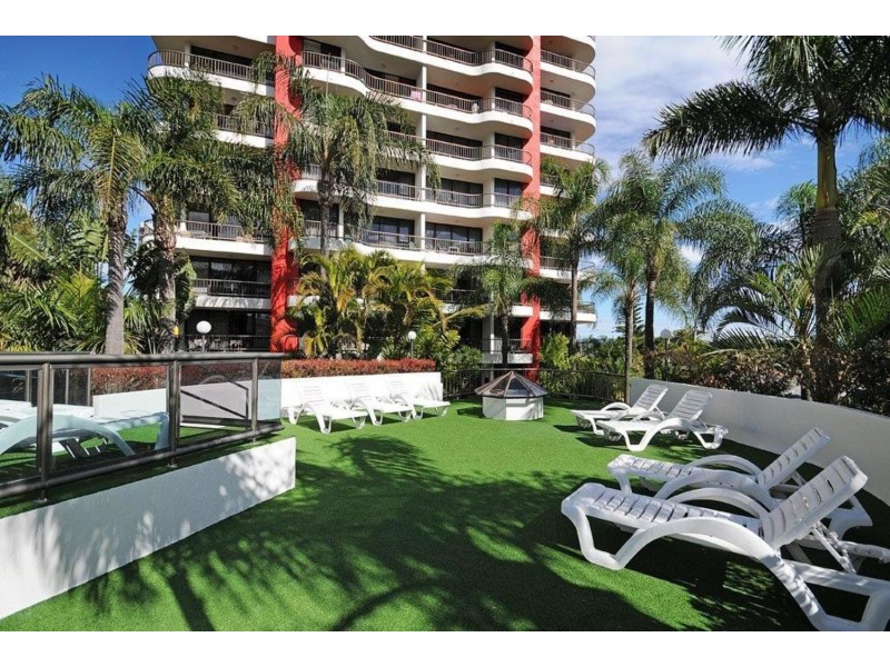 Alexander/2943 Gold Coast Highway, Surfers Paradise QLD 4217