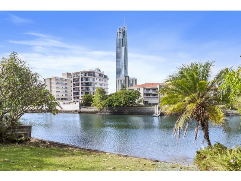 5/29A Peninsula Drive, Surfers Paradise QLD 4217