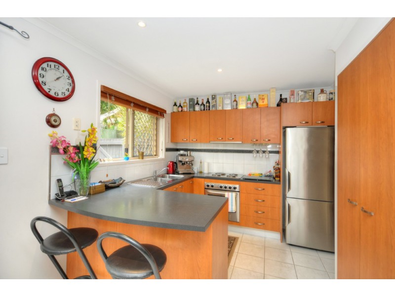 1/93 Eugaree Street, Southport QLD 4215