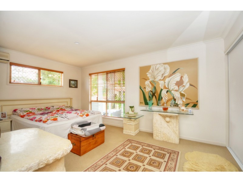 1/93 Eugaree Street, Southport QLD 4215