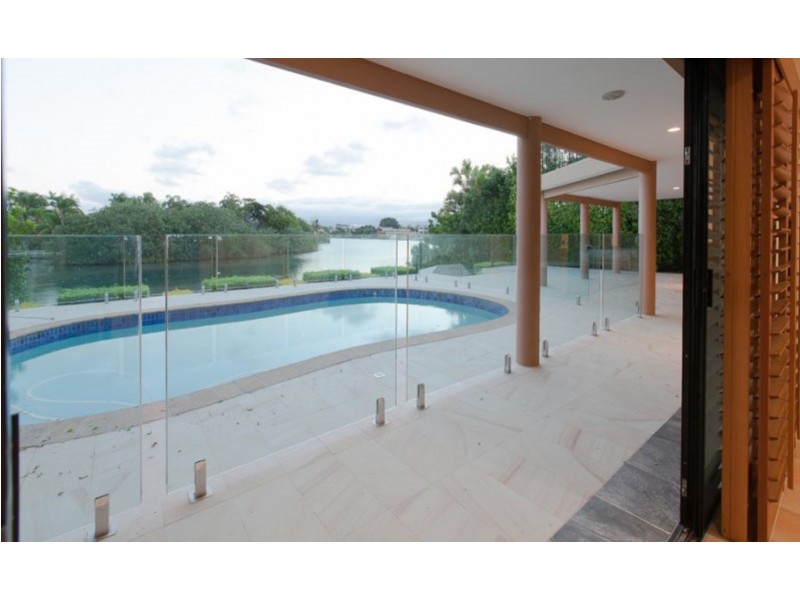 17 Donegal Crescent, Sorrento QLD 4217
