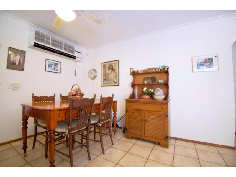 6 Langford Court, Mermaid Waters QLD 4218