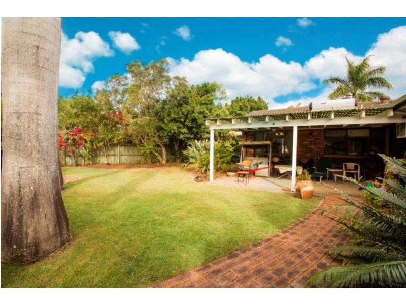 6 Langford Court, Mermaid Waters QLD 4218