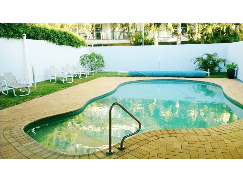 2/12-14  Musgrave Street, Kirra QLD 4225