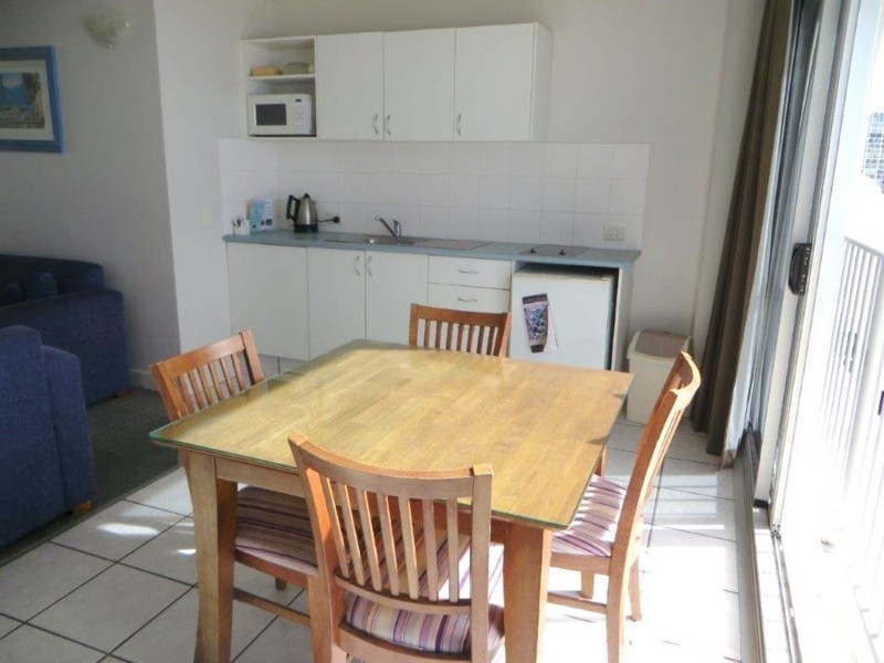 Chateau Beachside/44-52 The Esplanade, Surfers Paradise QLD 4217